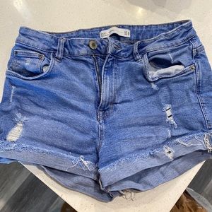 Zara shorts size 6